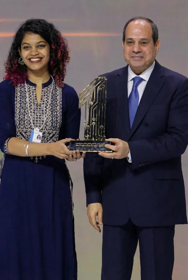 Bespoke Corporate Trophies · UAE