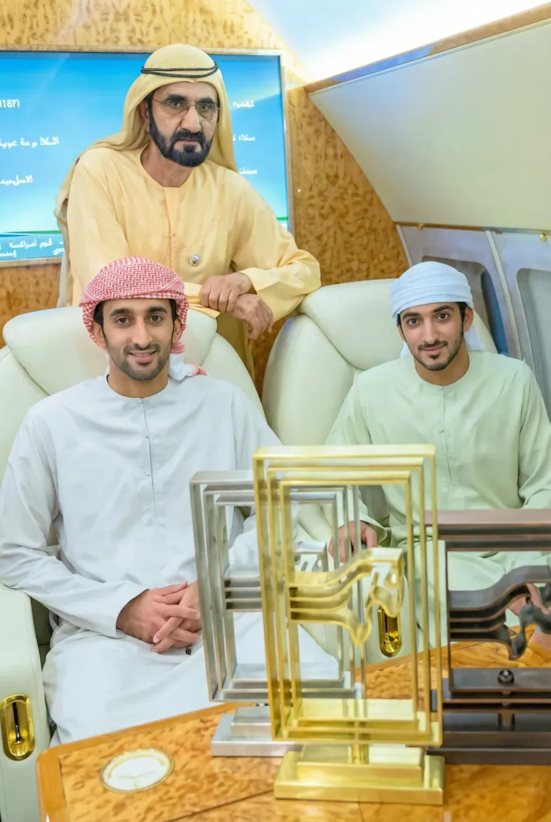 Custom Metal Awards · UAE