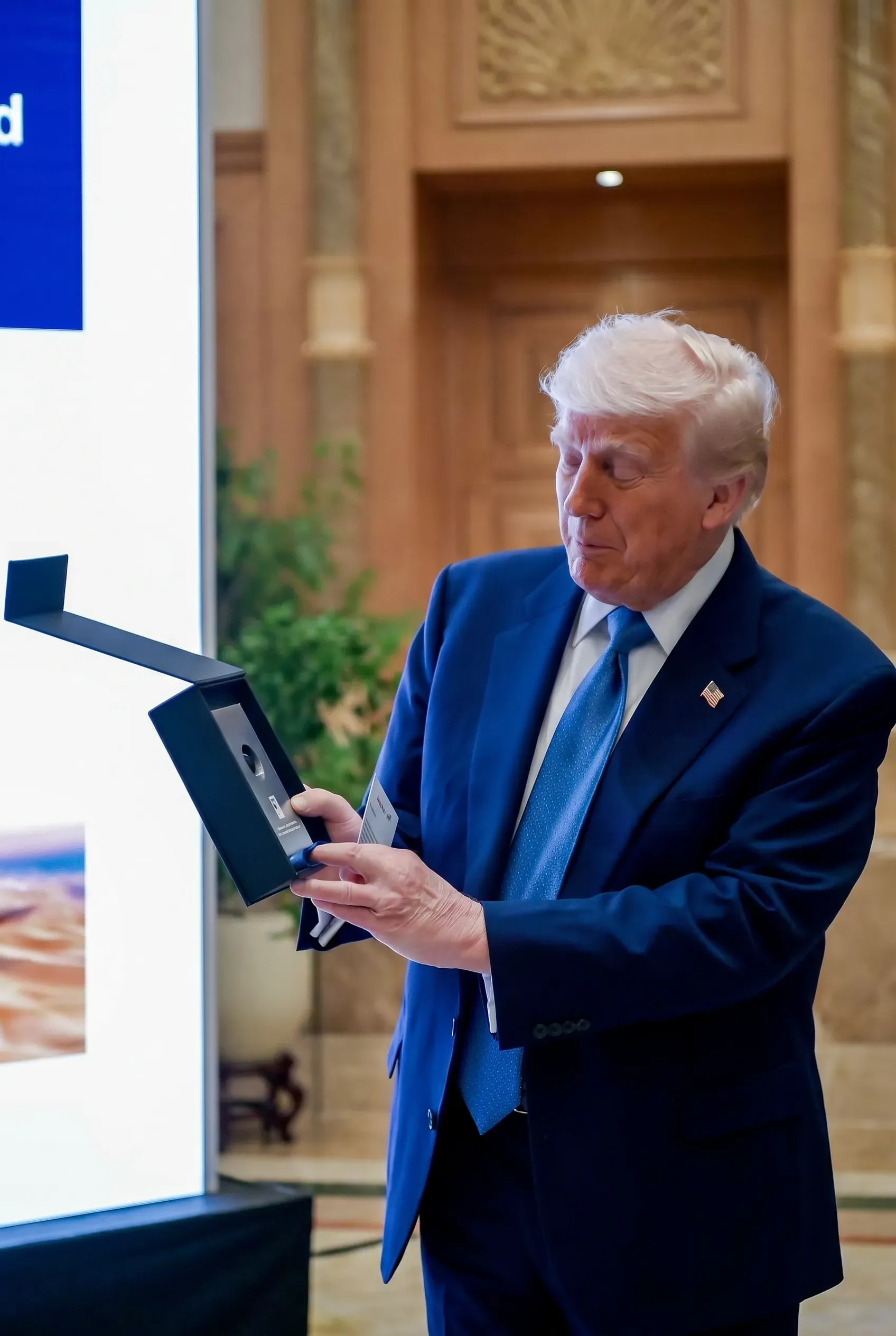 President Donald J. Trump · USA